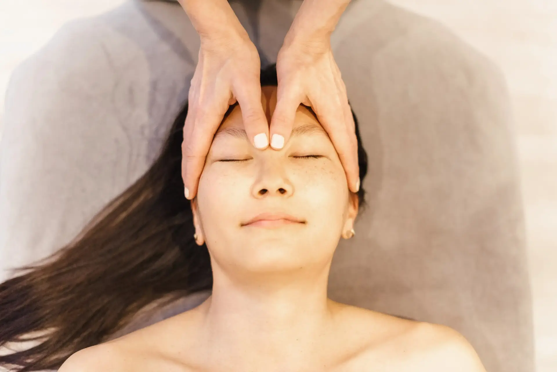 A Complete Guide to the Benefits of Buccal Massage